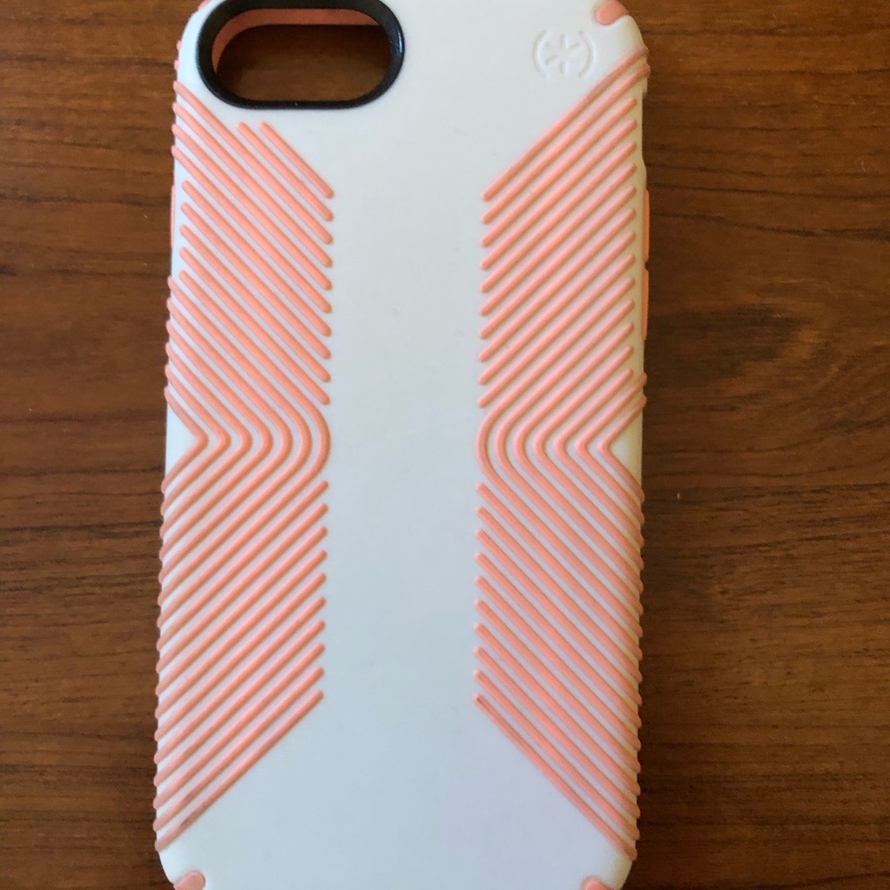 Speck iPhone 8 phone case